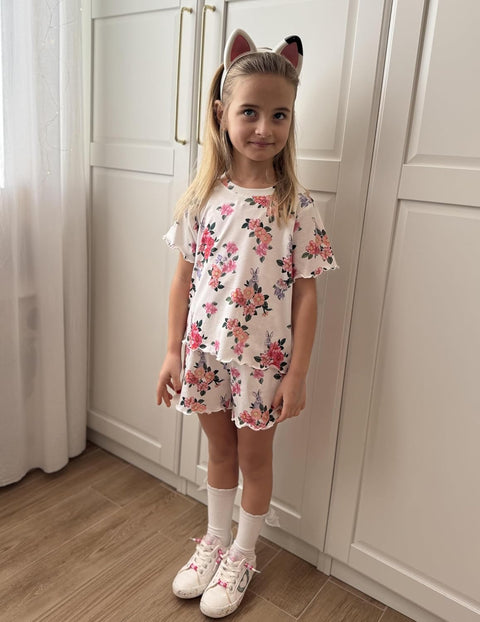 Arshiner Toddler Girls Clothes Ruffle Short Sleeves Crewneck Tops and Shorts with Pockets Cute Summer 2 Pieces Short Sets
