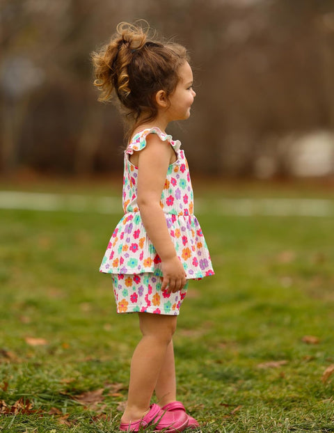 Arshiner Toddler Girl Clothes 2 Piece Summer Outfit Ruffle Sleeveless Top and Shorts Set with Pockets 2-7Y