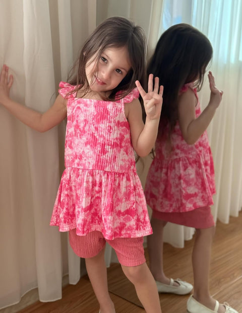 Arshiner Toddler Girl Clothes 2 Piece Summer Outfit Ruffle Sleeveless Top and Shorts Set with Pockets 2-7Y
