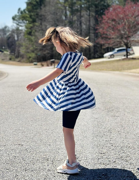 Arshiner Girls Summer Outfits Short Sleeve Ruffle Hem Top and Biker Shorts Set Girl Clothes 6-14 Years