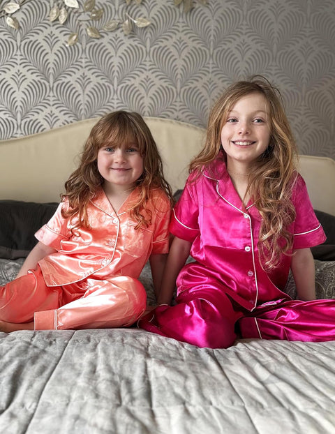 Arshiner Girls Pajamas Silk Satin Button Down Pjs 2 Piece Short Sleeve Sleepwear Set
