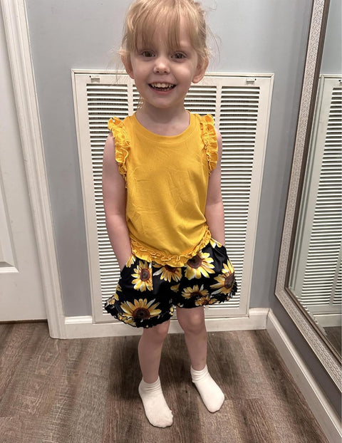 Arshiner Toddler Girls Clothes Ribbed Knit Ruffle Sleeveless Tops and Shorts with Pockets Cute Summer 2 Pieces Short Sets