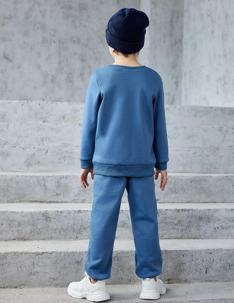 Arshiner Boys Round Neck Long Sleeve Sweatshirt and Pants Set