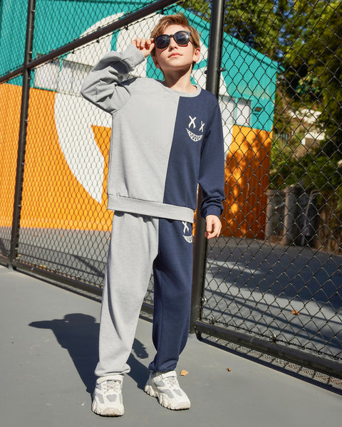 Arshiner Boys Cartoon Face Print Two Tone Sweatshirt and Pants Set